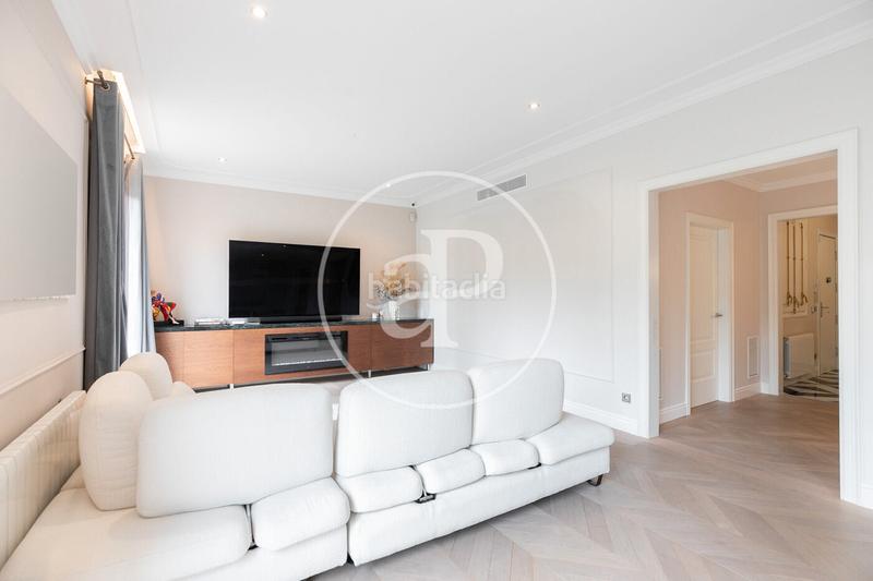 Foto 925bc4ce-de17-410e-801c-657f62fc84d3. Piso  en venta en leixample esquerra en L´Antiga Esquerra de l´Eixample Barcelona
