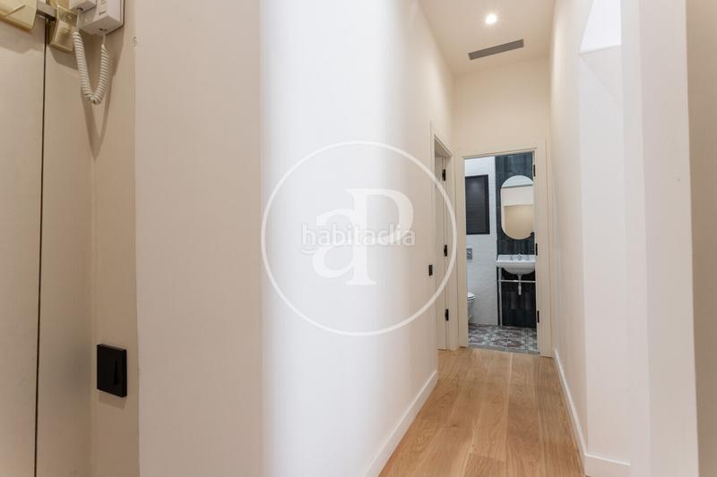 Foto f12d0099-9290-46a9-9a02-2222fcf242ca. Piso  en venta en calle sant jacint en St. Pere - Sta. Caterina - El Born Barcelona