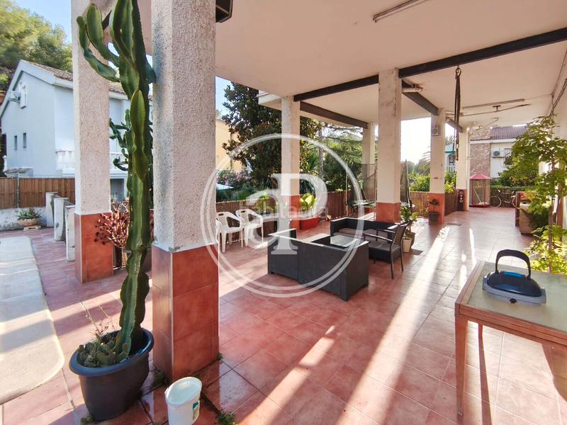 Foto 73ab6304-5058-4230-8540-315dfd0b8136. Casa chalet independiente en venta en cumbres de calicanto en Godelleta