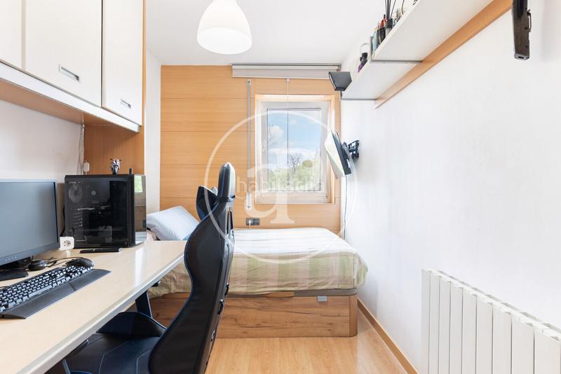 Foto 4a47e6dd-e367-45ae-a8fe-fb7693c07c37. Casa a schiera con riscaldamento parcheggio piscina in Cerdanyola del Vallès