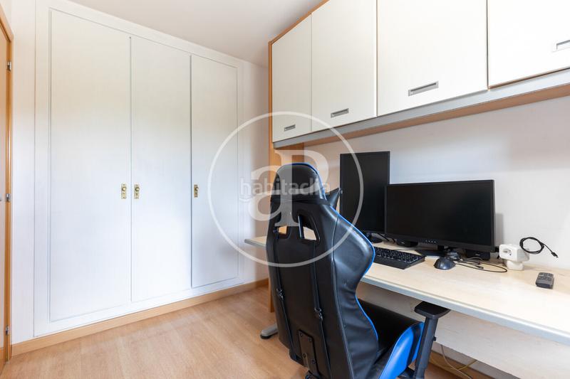 Foto 4de911a5-32ab-413a-a791-3a7cf7a44b3d. Casa a schiera con riscaldamento parcheggio piscina in Cerdanyola del Vallès