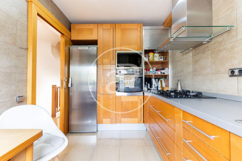 Foto 5e002c79-df56-4764-b52e-54a2ac1368a1. Casa a schiera con riscaldamento parcheggio piscina in Cerdanyola del Vallès