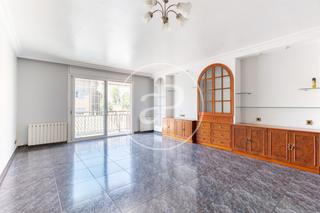 Maison jumelée à Centre-Cordelles. Casa unifamiliar en venta
