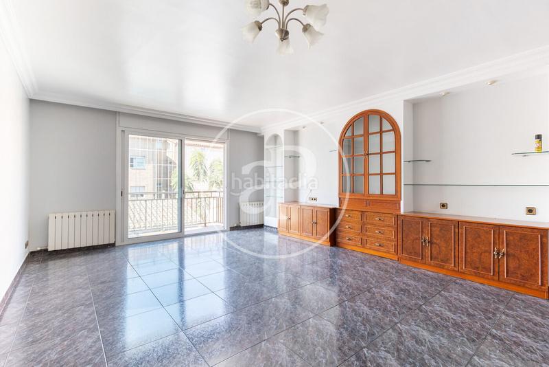 Foto af8062a0-7fed-4a1d-8a51-0db2f35808a5. Casa adosada casa unifamiliar en venta en Centre-Cordelles Cerdanyola del Vallès