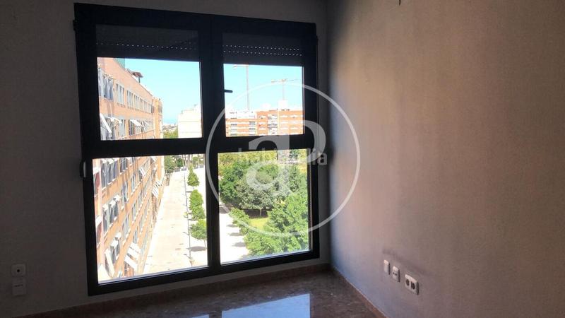 Foto 26dd86b2-87e3-475f-89b7-83d9e7e527f7. Alquiler piso  en alquiler en Nou Benicalap en Valencia