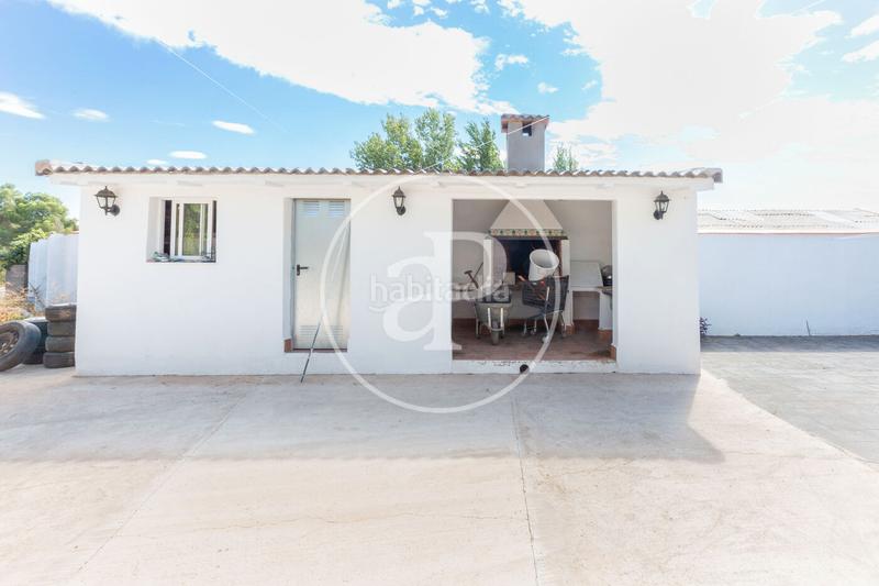 Foto 15f2a5b9-1771-4b6a-b11a-9e3714f83c0c. Casa chalet independiente en venta en cumbres de calicanto en Godelleta