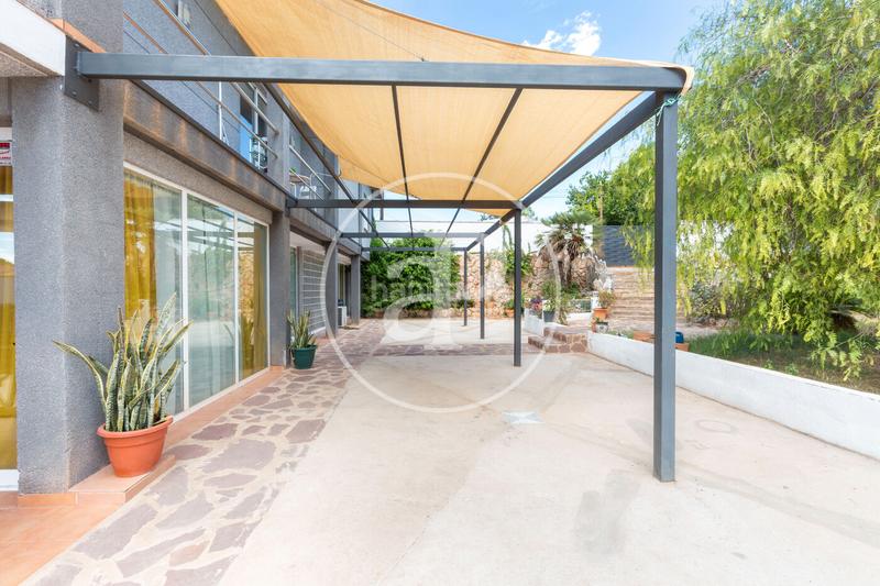 Foto a6737c02-08dd-494d-a0ce-abce9a65277f. Casa chalet independiente en venta en cumbres de calicanto en Godelleta