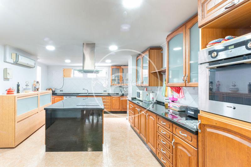 Foto dc0a2bab-d4e5-4da1-8176-5752438252c7. Casa chalet independiente en venta en cumbres de calicanto en Godelleta