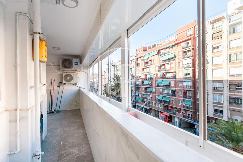 Foto df446611-8de4-44d2-9326-8d34e8b174bf. Alquiler piso  en alquiler en primado reig en Valencia