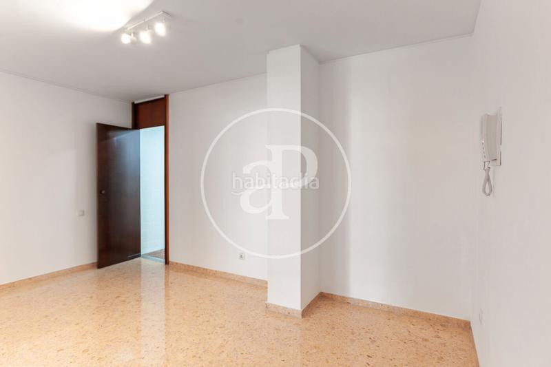 Foto 29a0c5df-f174-4c9b-a015-27b93e03c6ea. Alquiler piso  en alquiler en san francesc en Valencia