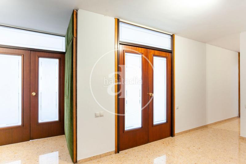 Foto 5b93390f-583e-4599-9fbc-a8708db32fce. Alquiler piso  en alquiler en san francesc en Valencia