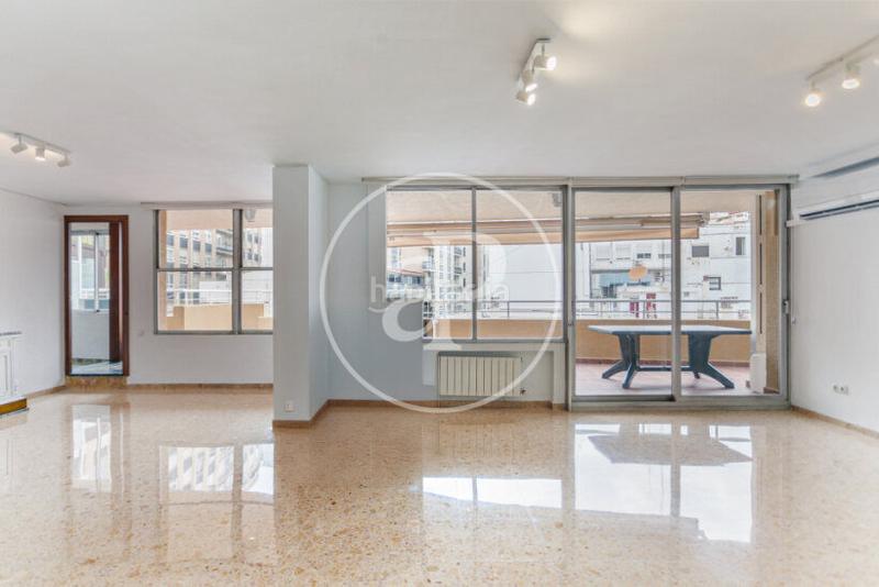 Foto d5448859-02c4-4036-a12d-705057a1d975. Alquiler piso  en alquiler en san francesc en Valencia