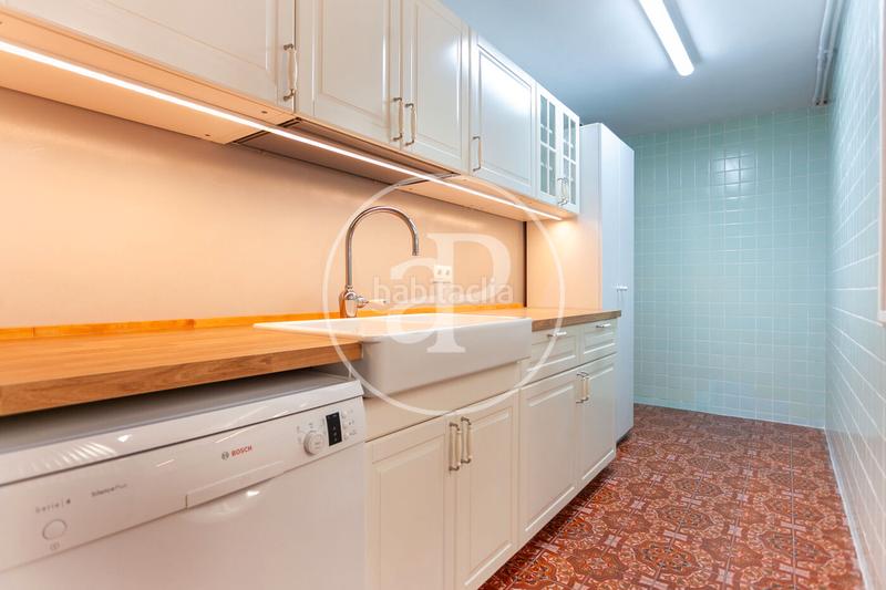 Foto b20a3c26-91c9-47d2-ade0-6ce42c519fcc. Location appartement avec chauffage parking dans Sant Francesc Valencia