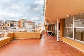 Location Appartement  C/ del convent de sant francesc. Piso en alquiler en san francesc