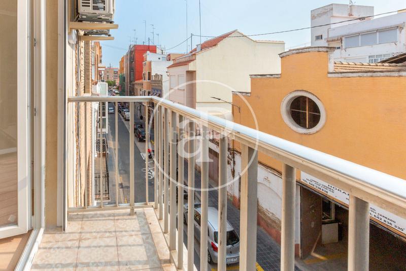 Foto 94726837-7460-4b0d-ac5f-434d75886553. Piso  en venta en el cabañal en El Cabanyal-El Canyamelar Valencia