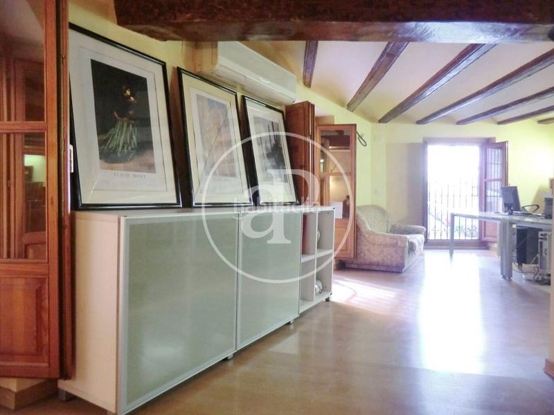 Foto 48432834-41a1-4dd3-9f34-1f16aaa458df. Piso estudiooficina en venta en el carmen en El Pilar Valencia