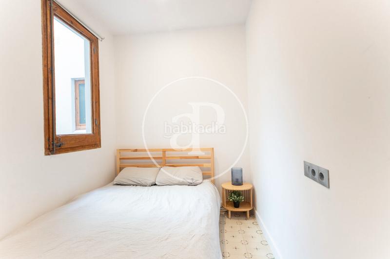 Foto 5deb3180-54bb-4e71-b510-000e2ff4fa96. Alquiler piso  en alquiler de tres habitaciones dobles en calle valencia eixample esquerra en Barcelona