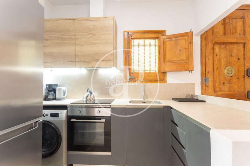 Foto c3a38e85-fcbe-4846-bb52-99e517a4dc60. Alquiler piso  en alquiler de tres habitaciones dobles en calle valencia eixample esquerra en Barcelona