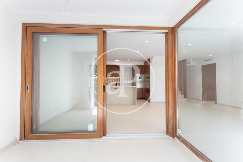 Foto 75dc8ada-3897-4b65-b341-ce0b153c3d99. Àtic amb calefacció aparcament a Centre - Estació Sant Cugat del Vallès