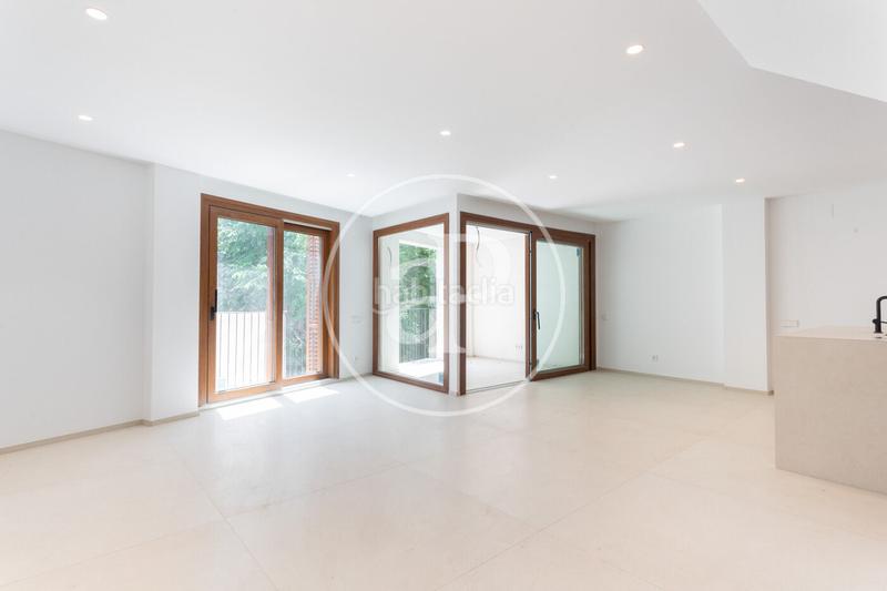 Foto 79c638f7-1b94-4f80-9f9d-e037241939c6. Àtic amb calefacció aparcament a Centre - Estació Sant Cugat del Vallès