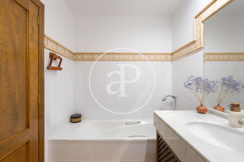 Foto 8666deb3-c8fa-4705-8d05-577df503b2fd. Casa  en venta en Los Pinares-La Masia Bétera