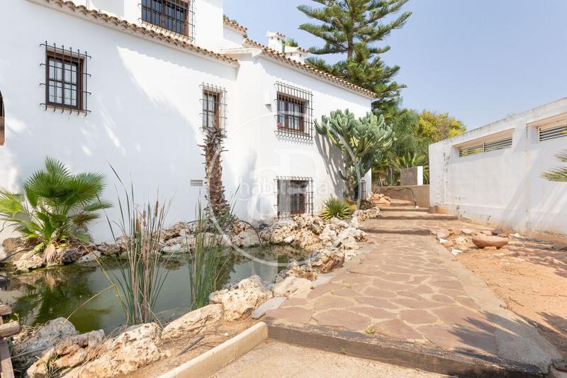 Foto d193cf56-56f0-4e5f-bb78-84054dcc5514. Casa  en venta en Los Pinares-La Masia Bétera