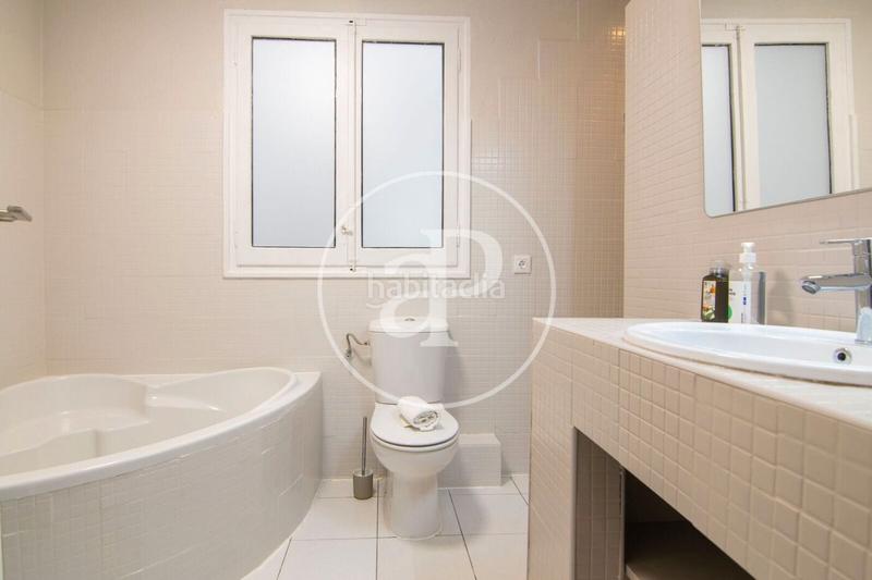 Foto 5d69d1dd-faaf-43be-820c-3d134961a0f4. Alquiler piso  en alquiler en san francesc en Valencia
