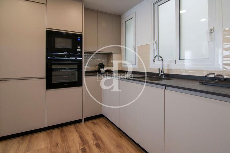 Foto d073ea1c-8e14-43eb-bb35-6570c737748c. Alquiler piso  en alquiler en san francesc en Valencia