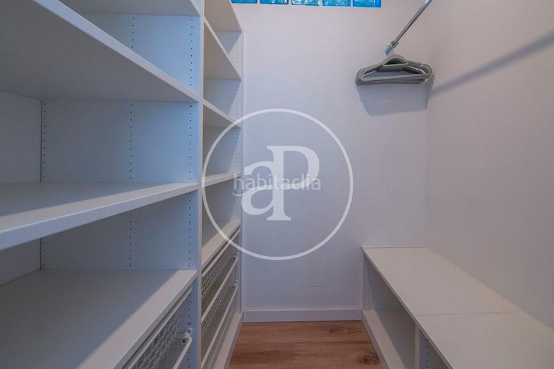 Foto 5c7b9c9c-8cbe-42dc-bf81-71bb00dc0677. Location appartement avec chauffage dans Sant Francesc Valencia