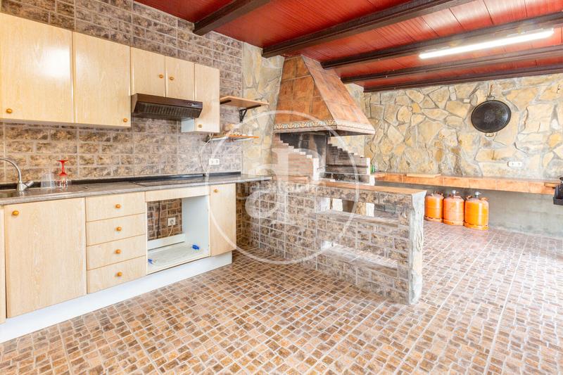 Foto 1d73cc37-98d0-455b-8af0-595ce5841baa. Casa chalet urbano en venta en Cheste