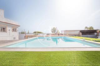 Casa a Cheste. Chalet urbano en venta en cheste
