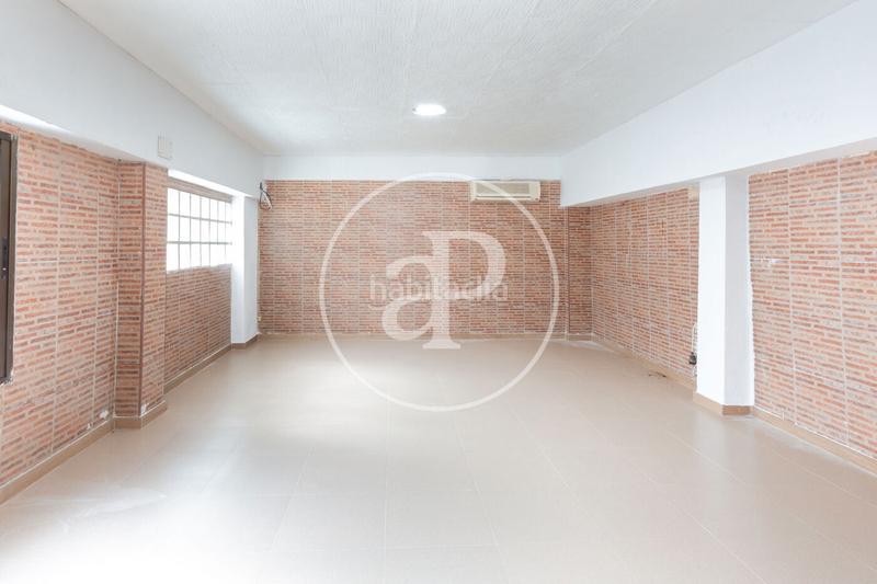Foto ad7fcaa1-7938-47c8-9156-d94114ac8676. Casa chalet urbano en venta en Cheste