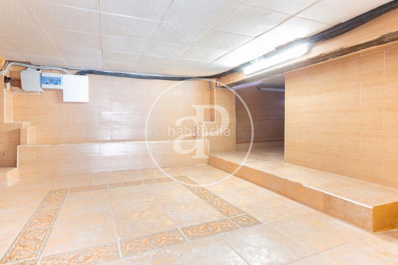 Foto c819395e-0e8a-4a2c-b392-eb56ef4debb3. Casa chalet urbano en venta en Cheste