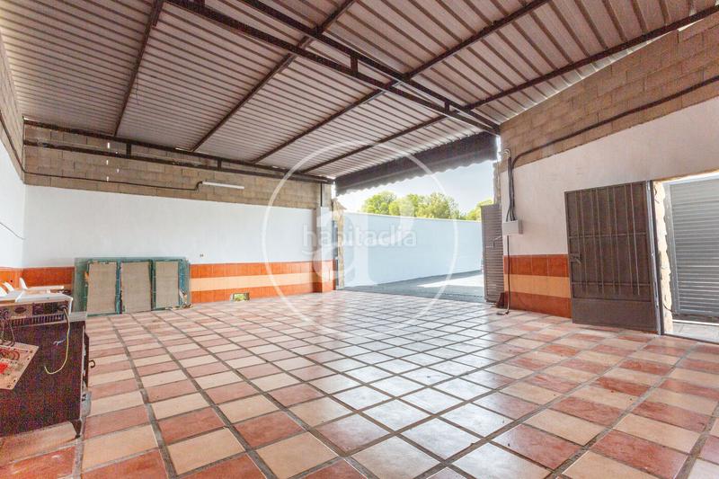 Foto dcd2e09a-0f27-4e00-ae07-03281e15bf6a. Casa chalet urbano en venta en Cheste