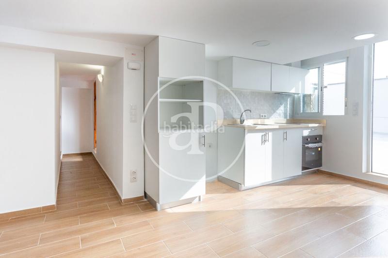 Foto f5fde3a5-563d-43cb-b28b-c5270a7b6de6. Casa chalet urbano en venta en Cheste
