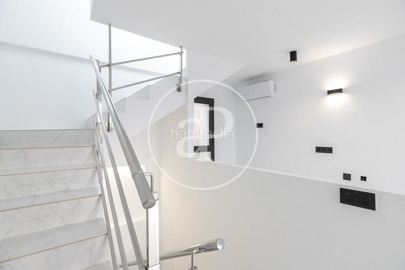 Foto 64b792a7-d6aa-444f-a11c-00adcd6d464f. Affitto casa bifamiliare con riscaldamento parcheggio in Sant Just Desvern