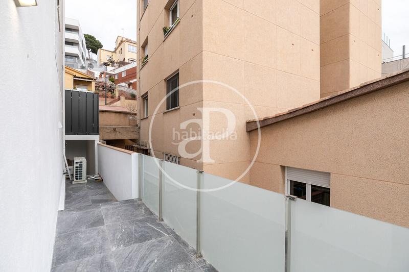 Foto c49b8bdc-6a8a-46e7-8463-a0f19665b700. Affitto casa bifamiliare con riscaldamento parcheggio in Sant Just Desvern