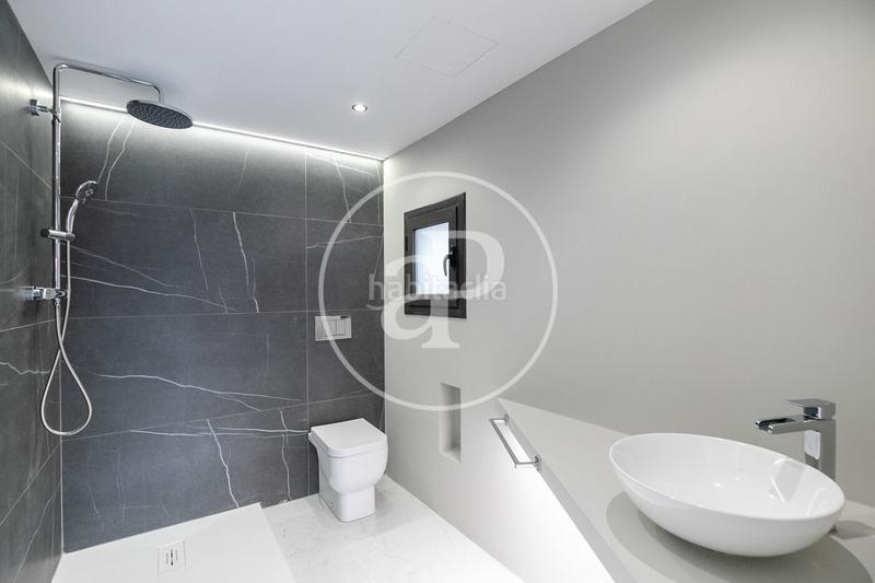Foto d0fc4e5c-02f8-4dc0-be69-3a9e5d372dcc. Affitto casa bifamiliare con riscaldamento parcheggio in Sant Just Desvern
