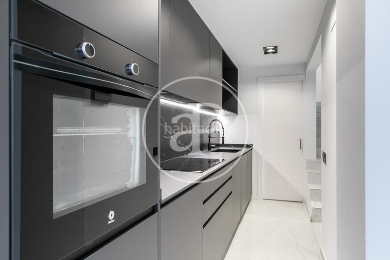 Foto ef7d6eb6-5071-46f0-adb3-d5937d4d3c25. Alquiler casa pareada casa en alquiler en la miranda, en Sant Just Desvern