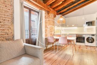 Location Appartement  C/ dels carnissers. Piso en alquiler en el pilar