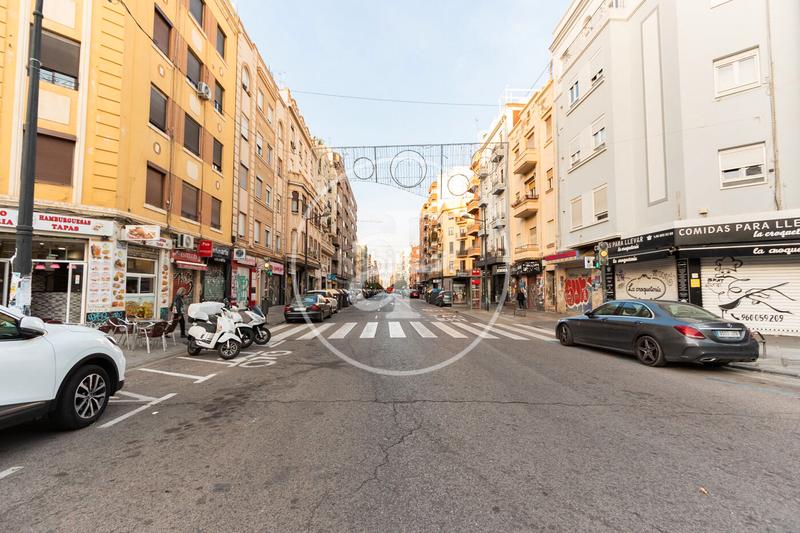 Foto a7ba7fdd-e220-4221-8b95-048f1619c1d5. Lloguer pis amb calefacció a Sant Llorenç - Zona Alfahuir Valencia