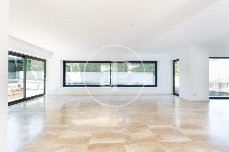 Foto 41ac6aa2-732b-4a32-9184-578668b9f800. Casa amb calefacció aparcament piscina a Valldoreix Sant Cugat del Vallès