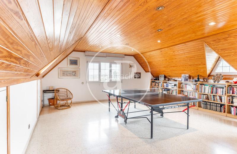 Foto 34f491ff-4252-412e-b1b8-804f80ba679a. Casa amb calefacció aparcament piscina a La Floresta Sant Cugat del Vallès