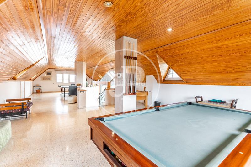 Foto aa38288a-64c3-466e-82e1-3bfae1960f00. Casa amb calefacció aparcament piscina a La Floresta Sant Cugat del Vallès