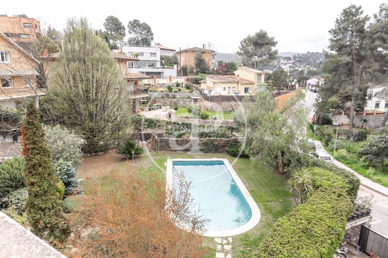 Foto fa583e7e-d2fb-43cb-85b9-b1f92306ae7f. Casa amb calefacció aparcament piscina a La Floresta Sant Cugat del Vallès