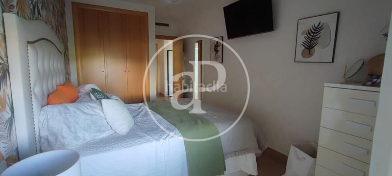 Foto 2c901e1c-942d-409e-8a6f-85272d9efb87. Rent flat with heating parking pool in Oliva nova Oliva