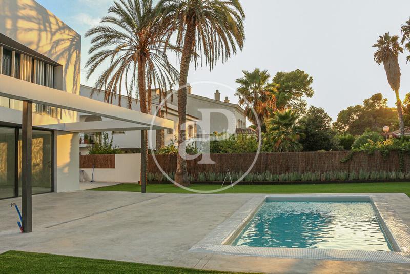 Foto e94fbab5-b375-493c-af89-5f76b457c998. Rent house with heating parking pool in Gava Mar Gavà