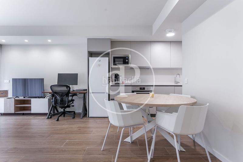 Foto 7c173fe8-b371-4353-ad08-1df06c2c2abe. Rent flat with heating in Aiora Valencia