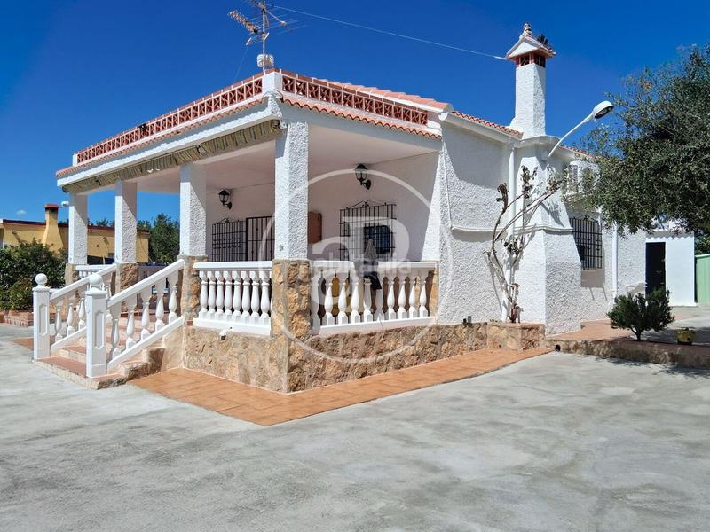 Foto bc17e89b-0721-4dd5-a381-cfafe2c08736. Casa chalet independiente en venta en Corralet-Bonanza-Tres Rutas Náquera