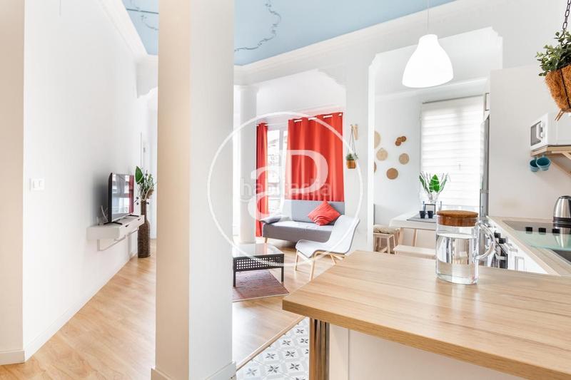 Foto 7a5c64a9-026e-4b0f-89cd-f287d581febc. Rent flat with heating in Russafa Valencia
